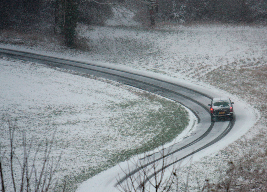 http://www.bluebelton.com/09/perso/neige1812/n4.jpg